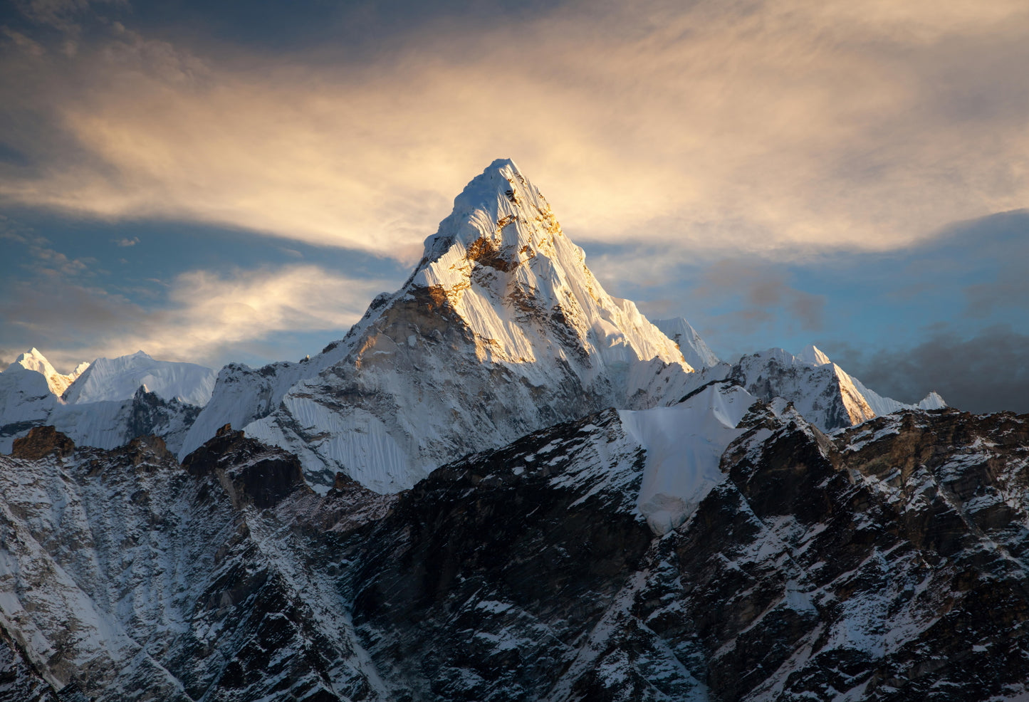 Snowcapped Everest